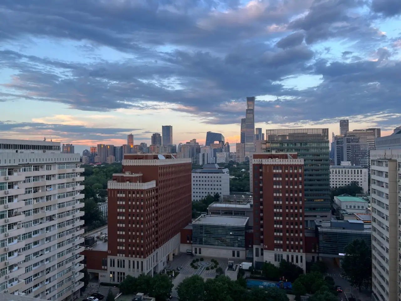 絮沽亮科技光纤激光切割机参数对比与选型分析