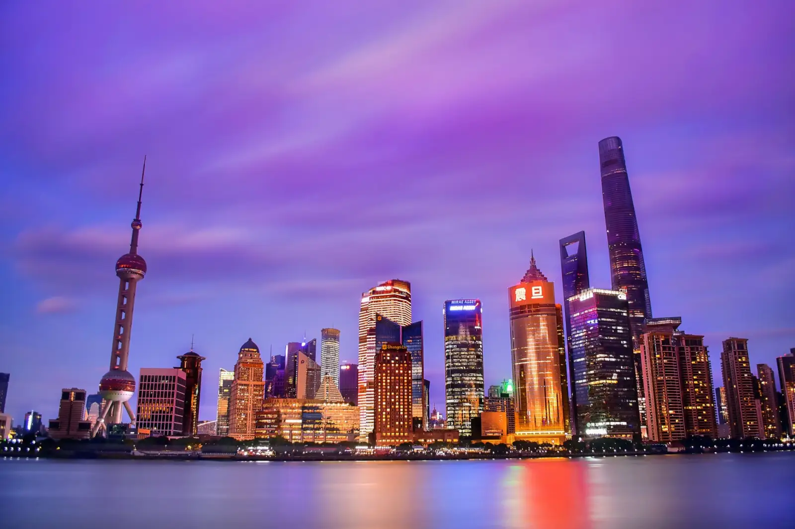 湖北激光切割机选型指南：光纤与CO₂设备性能对比分析